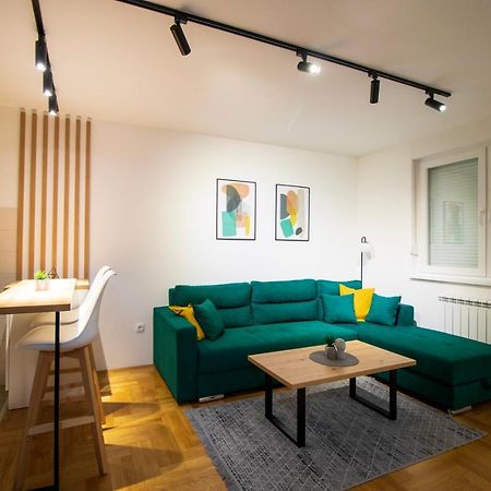 M&A Apartment-Easy Airport Lukavica Kültér fotó